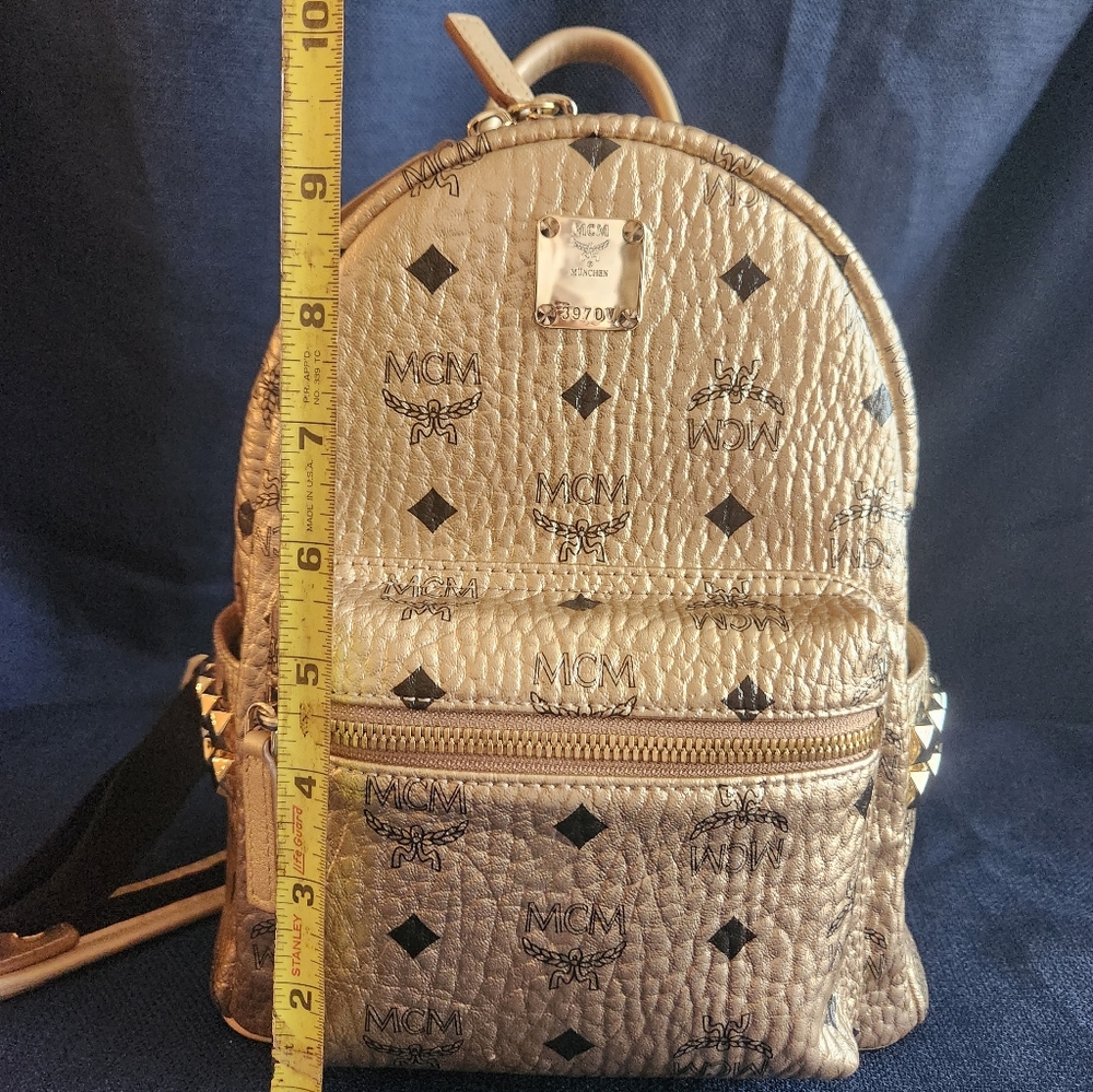 Mcm Champagne Gold Leather Backpack Gem